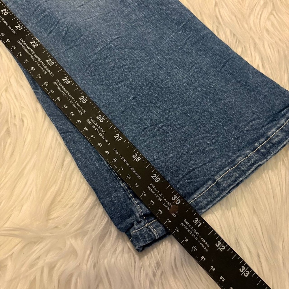 Classic Distressed Flare Jeans - Light Blue - Picture 4 of 12